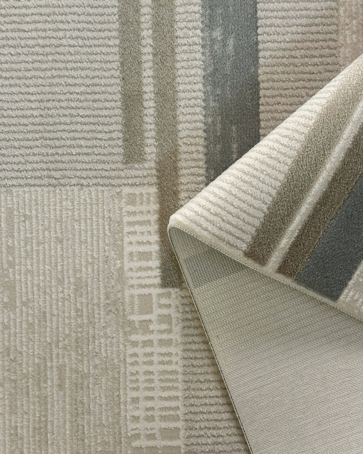 Çırağan Modern Desenli Makine Halısı Vizon