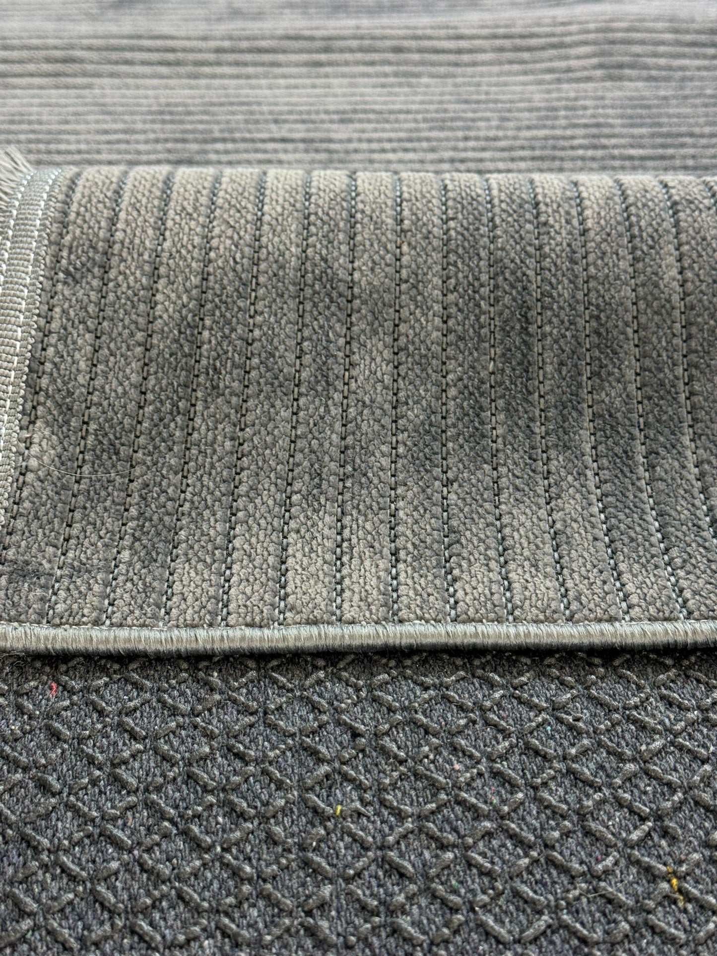 Mona Kilim Antrasit