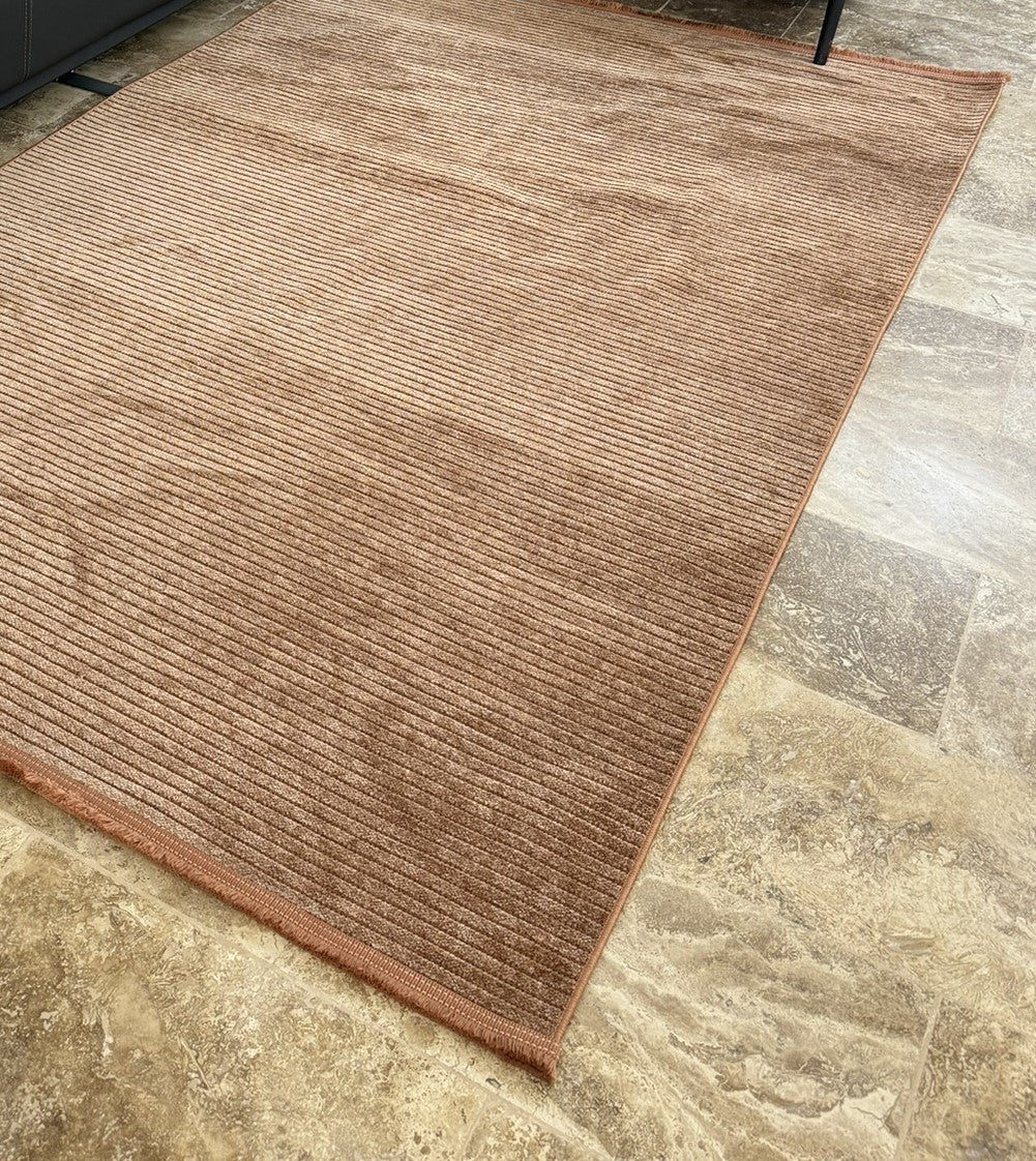 Mona Kilim Taba