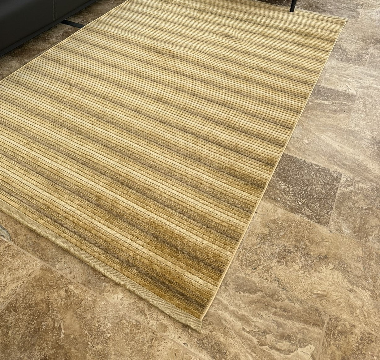 Mona Plus Kilim Gold