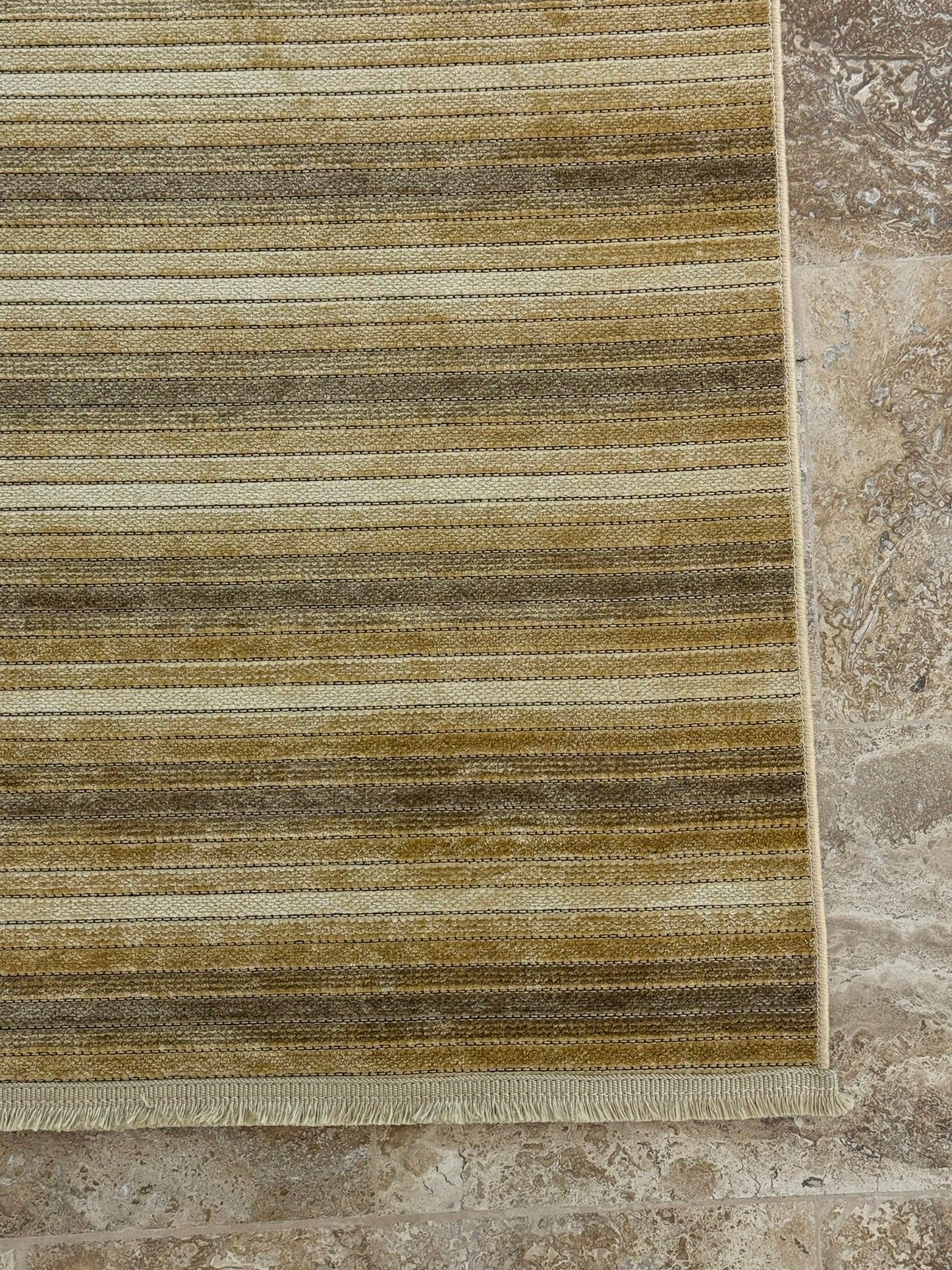Mona Plus Kilim Gold